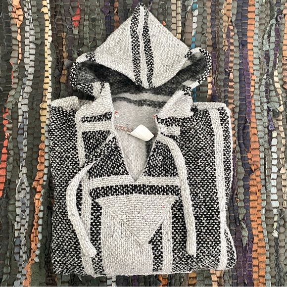 90s Grey & Black Hippie Boho Hooded Sweatshirt Baja Jerga Mexican Hoodie - Picture 2 of 6